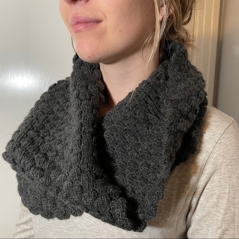 Banana Republic | Grey Cowl | Barley Worn